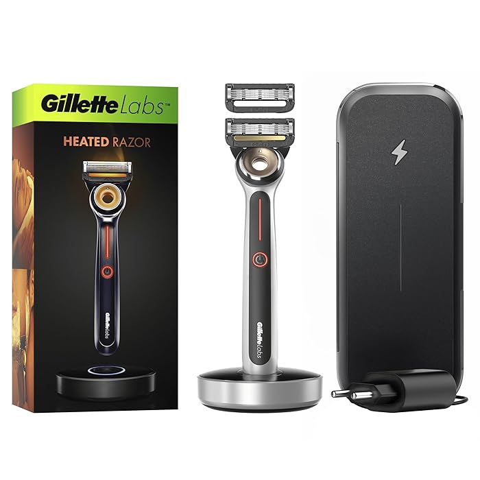 Gillette Labs Heated Men's Razor Travel Kit, Electric Razor for Men, 1 Razor Blade Refill, FlexDisc Technology, 100% Waterproof, Gillette Electric Razors for Men, Gifts for Men