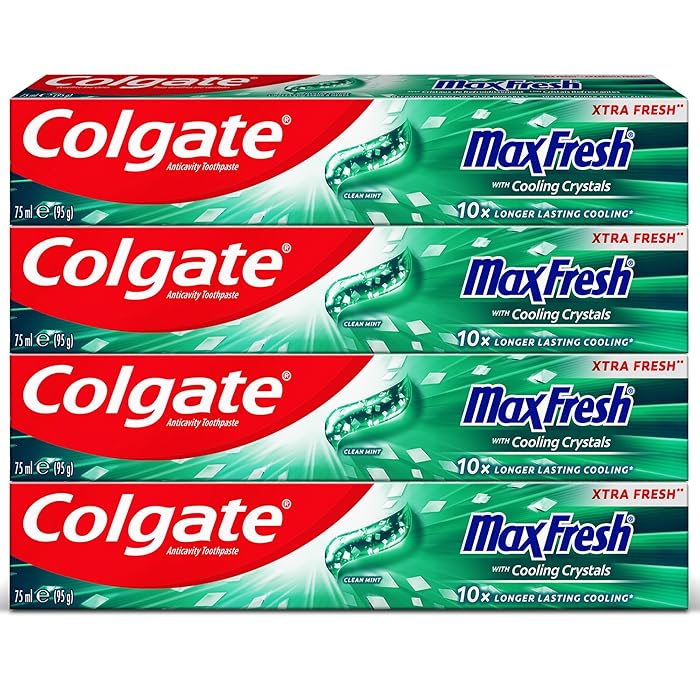Colgate Toothpaste Max Fresh Clean Mint, Green Gel Toothpaste, With Cooling Crystals, 4x75 ml, 4 pack